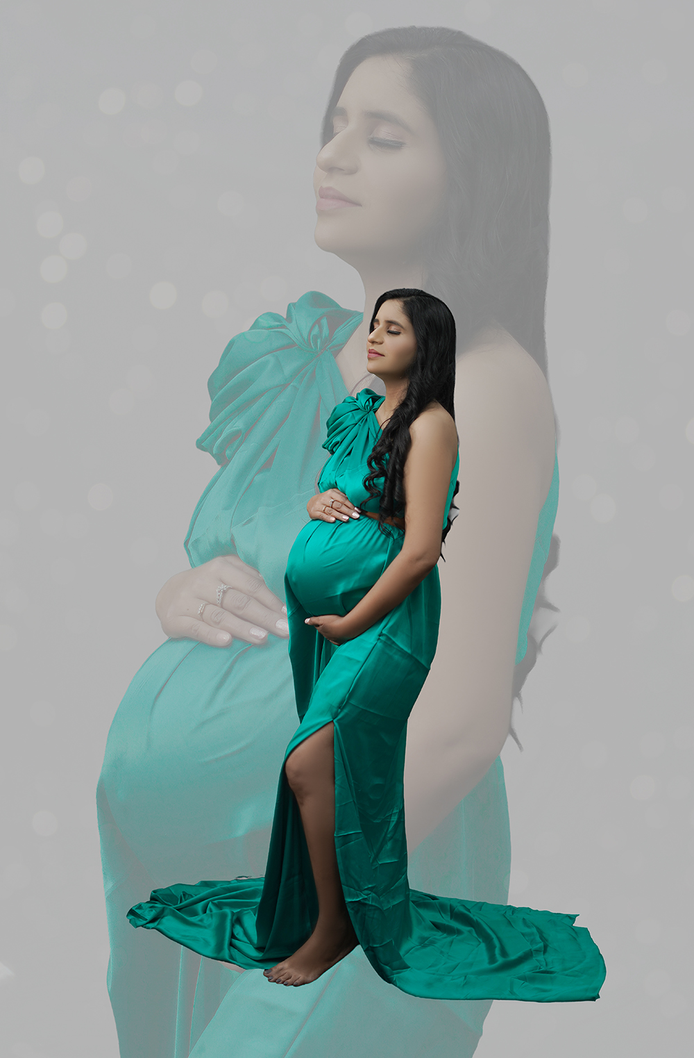 Maternity portrait in warm light